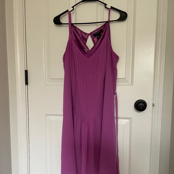 High low dress - Picture 1 of 2